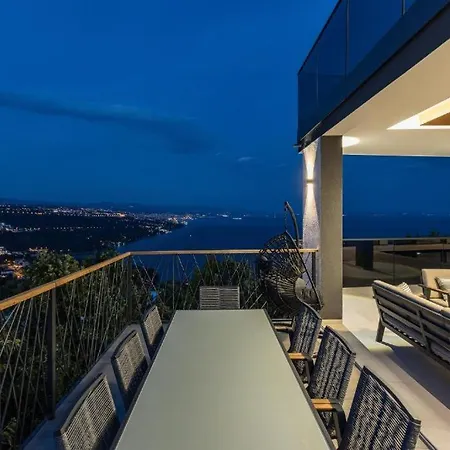 Titanium Vila Opatija